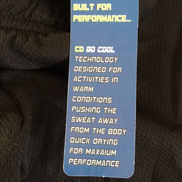 NWT Boys size 8 elastic waist shorts - Picture 4 of 4